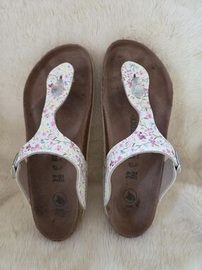 BIRKENSTOCK Gizah VEGAN Birko-Flor Sandals SIZE 39 WOMEN